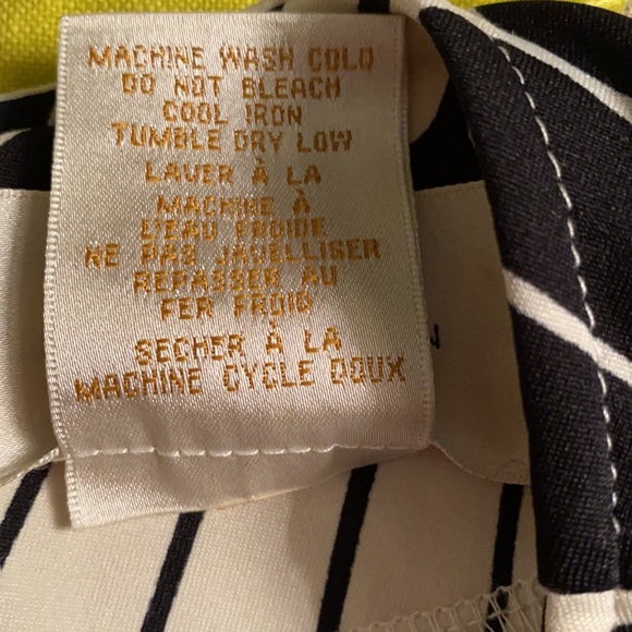 JB by Julie Brown Feather Print Morgan Mod Tunic Dress - S - Picture 9 of 11